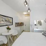 Eutuxia & Appartamento Apollonia