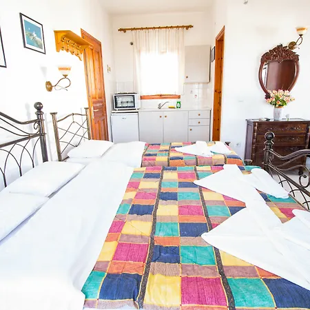 Eutuxia & * Apollonia