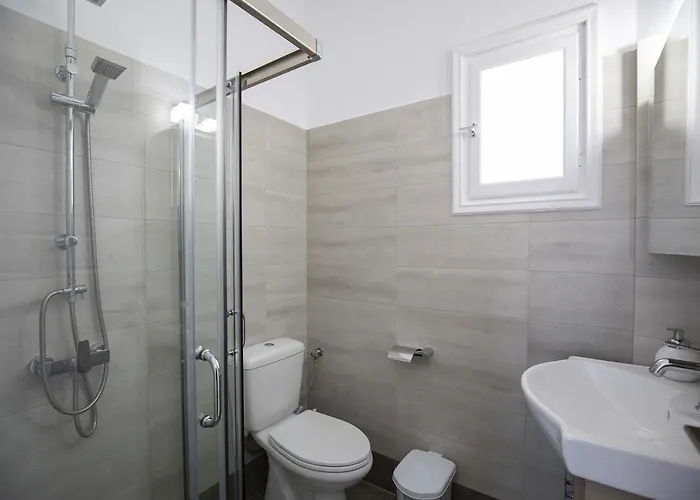 Eutuxia & Apartment *