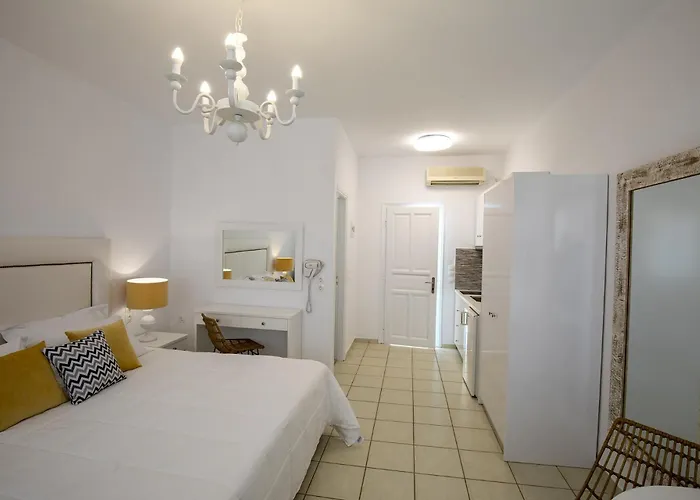 Eutuxia & Apartment *