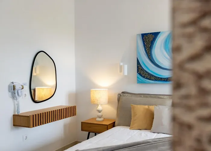 Eutuxia & Apartment *