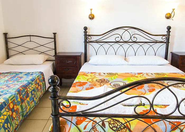 Eutuxia & Lägenhet *